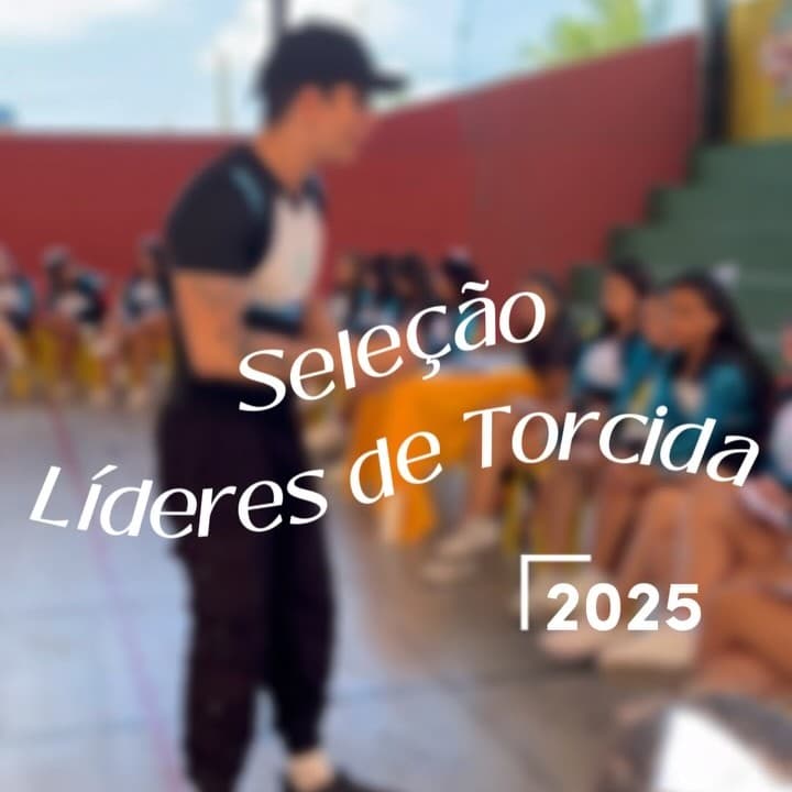 Movimento de Capoeira em Grupo